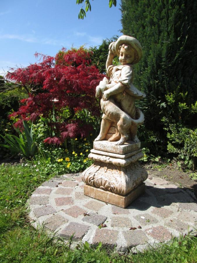 B&B Elbahof, Goed En Goedkoop! Hem ภายนอก รูปภาพ
